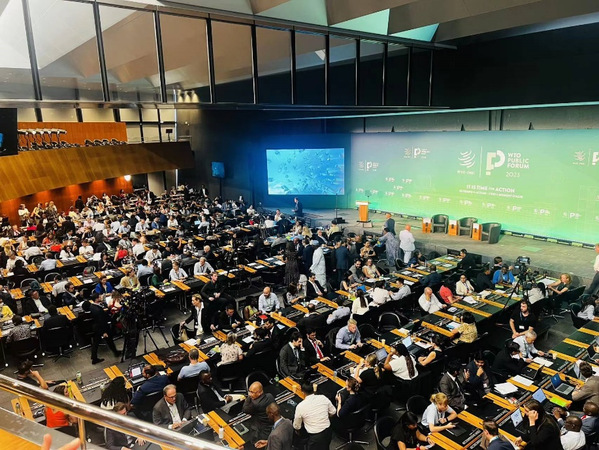 朱晶教授受邀参加WTO公共论坛作中国农业绿色发展专题报告